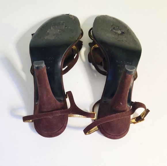 Prada brown flower blocked heel shoe with srraps around the ankles...size - Picture 6 of 7